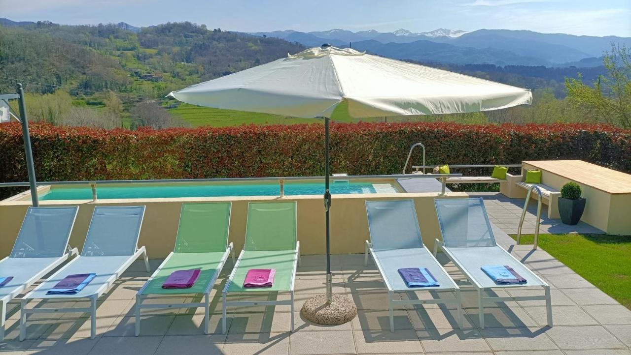 Bed and Breakfast La Collina Dei Franchi à Camporgiano Extérieur photo